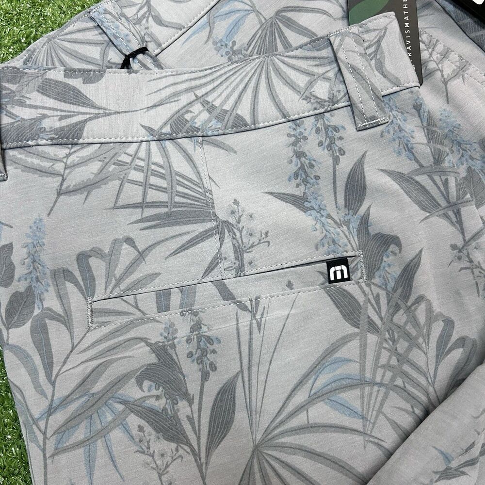 Travis Mathew Shorts Mens Gray Floral Coastal Canyon Golf Performance NWT - Picture 4 of 7